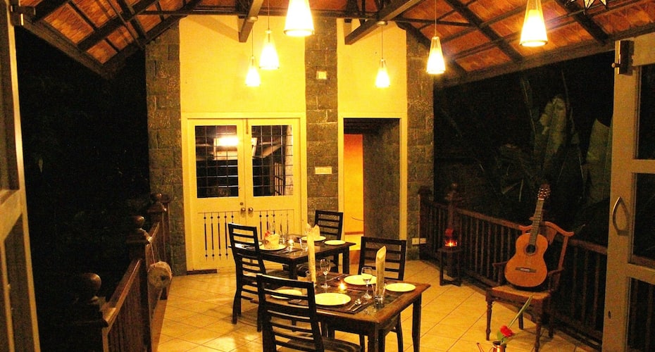 Mayapott Bungalow, Kochi 3